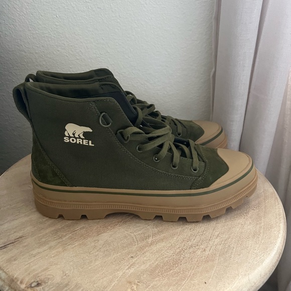 Sorel Green and Tan Men's Sneakers NWT - Picture 8 of 13